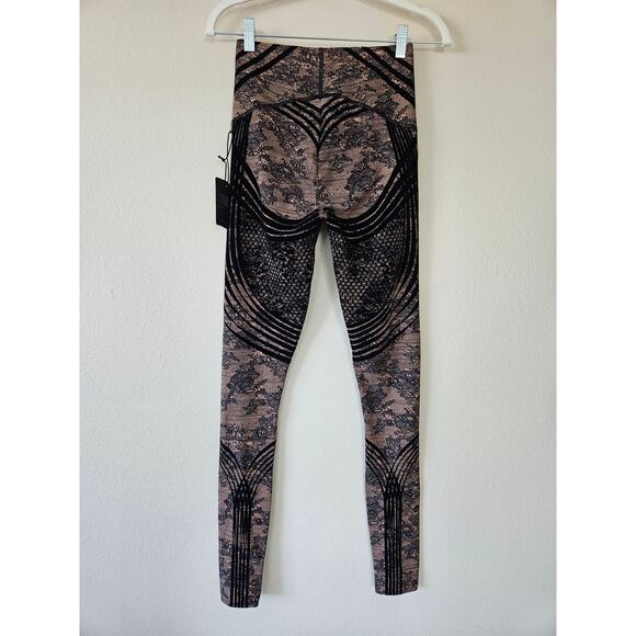 NWT Savage x Fenty Special FX High Waist Legging, Size M - Picture 5 of 12